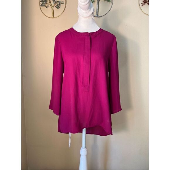 Express Fuchsia Pink Purple 3/4 Sleeve Zip Neckline Blouse Women's Small - Picture 8 of 9